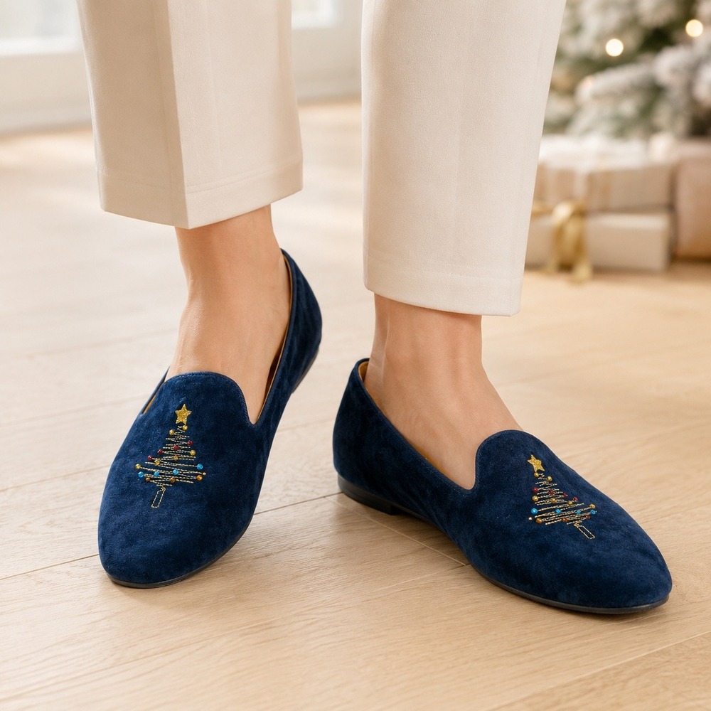 Talbots Ryan Navy Blue Suede Christmas Tree Embroidered Loafers Flats Womens 8M